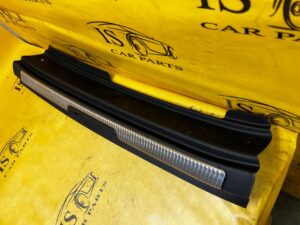 LISTWA OSŁONA PROGU BAGAŻNIKA PASA TYŁ TYLNEGO CITROEN DS7 CROSSBACK X74