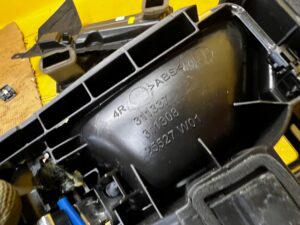 KOMPLET KLAMKI KLAMKA WEWNĘTRZNA DRZWI LED CITROEN DS7 CROSSBACK X74