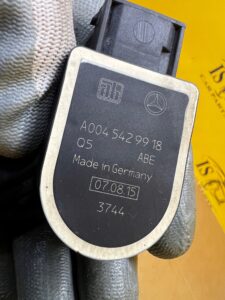 CZUJNIK POZIOMOWANIA ŚWIATEŁ PRZÓD MERCEDES GL GLS X166