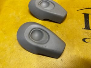 2 X SUWAK REGULACJI WYSOKOŚCI PASA BEZPIECZEŃSTWA RENAULT CLIO IV