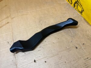 PRZEWÓD ODPŁYW WODY Z PODSZYBIA PRAWY MERCEDES GL X166