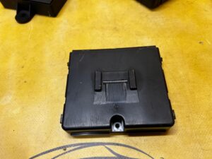 MODUŁ STEROWNIK KOMFORTU RENAULT CLIO IV