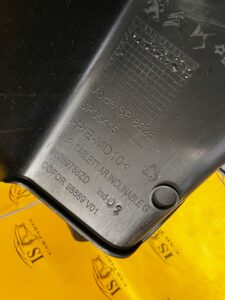 OSŁONA BOCZEK MOCOWANIE PÓŁKI BAGAŻNIKA TYŁ LEWY CITROEN DS7 CROSSBACK X74