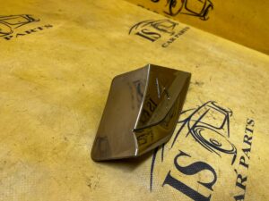 TRÓJKĄT ZAŚLEPKA OSŁONA BŁOTNIKA TYŁ PRAWY CHROM CITROEN DS7 CROSSBACK X74