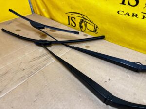 KOMPLET RAMIONA WYCIERACZKI PRZÓD RENAULT KOLEOS II EU