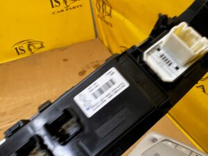 PANEL PRZYCISK PRZEŁĄCZNIK SZYB LUSTEREK PRZÓD LEWY RENAULT KOLEOS II EU