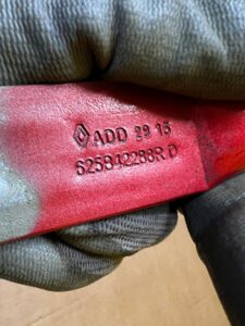 WSPORNIK MOCOWANIE BŁOTNIKA PRZÓD PRAWY RENAULT CLIO IV TENNP