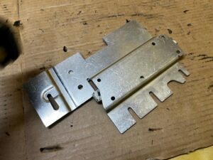 WZMOCNIENIE PODPORA BELKA WSPORNIK BLACHA AUDI A8 D5