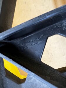 ŚLIZG MOCOWANIE WSPORNIK ZDERZAKA TYŁ PRAWY MERCEDES GL X166