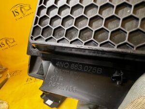 SCHOWEK PÓŁKA TUNELU PODŁOKIETNIKA AUDI A8 D5