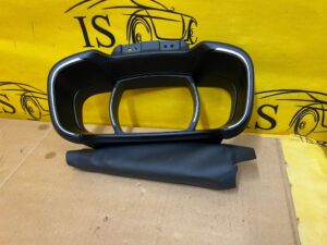 OSŁONA RAMKA LICZNIKA ZEGARÓW RENAULT KOLEOS II EU