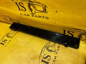 KOMPLET UCHWYT MOCOWANIE PROGU LEWE LEWY AUDI A8 D5 LONG