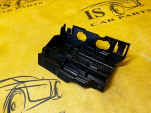 KOMPLET UCHWYT MOCOWANIE PROGU LEWE LEWY AUDI A8 D5 LONG