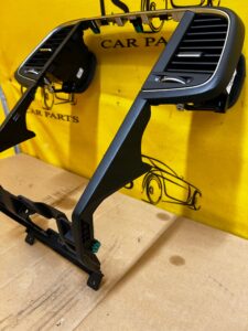 OSŁONA RAMKA DESKI KONSOLI KRATKA NAWIEWU RENAULT KOLEOS II