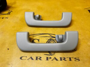 KOMPLET RĄCZKI RĄCZKA UCHWYTY PODSUFITKI AUDI A8 D5