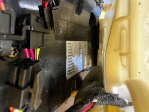 SCHOWEK UCHWYT NA KUBKI CUPHOLDER DREWNO MERCEDES GL X166