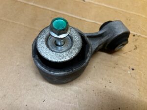 PODUSZKA MOCOWANIE SILNIKA RENAULT KOLEOS II NISSAN X-TRAIL T32 1.6 2.0 DCI