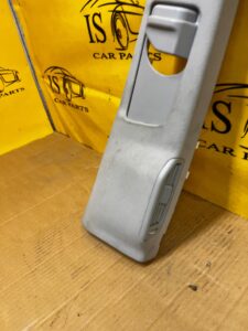 POSZYCIE OSŁONA SŁUPKA ŚRODKOWEGO B PRAWY PRAWA MERCEDES GL X166 GRAY