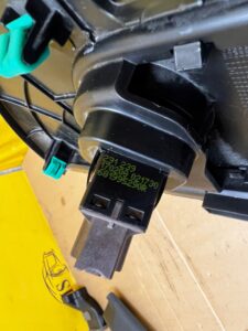 OSŁONA ZAŚLEPKA DESKI KONSOLI PRAWA RENAULT KOLEOS II EU