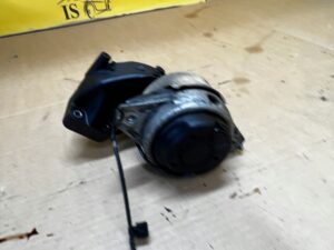 WSPORNIK PODUSZKA MOCOWANIE SILNIKA LEWA LEWY MERCEDES GL X166 3.0 CDI