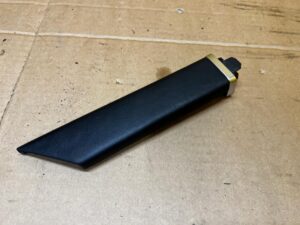 DEKOR LISTWA RĄCZKA UCHWYT TUNELU ŚRODKOWEGO PRAWA SKÓRA RENAULT KOLEOS II