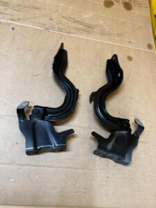 KOMPLET ZAWIASY MASKI POKRYWY SILNIKA PRAWY LEWY RENAULT KOLEOS II