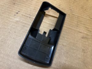 OSŁONA PROWADNICY FOTELA PRZÓD LEWY MERCEDES GL X166