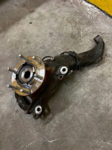 NOWA ZWROTNICA PIASTA PRZÓD LEWY FORD BRONCO 2.7 V6 ECOBOOST 21-