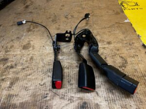 KPL ZAPINKA ZAMEK KLAMRA PASA BEZPIECZEŃSTWA TYŁ CITROEN DS7 CROSSBACK X74