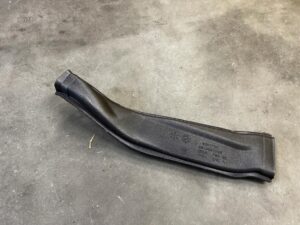 KANAŁ TUNEL DOLOT PRZEWÓD POWIETRZA CITROEN DS7 CROSSBACK X74