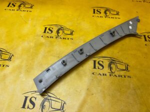 POSZYCIE OSŁONA OBUDOWA SŁUPKA PRZÓD A PRAWY RENAULT CLIO IV