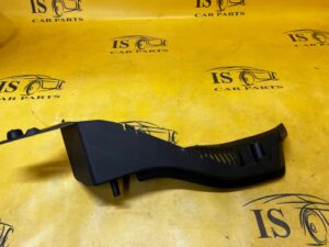 OSŁONA BOCZEK MOCOWANIE PÓŁKI BAGAŻNIKA TYŁ PRAWY RENAULT CLIO IV HB