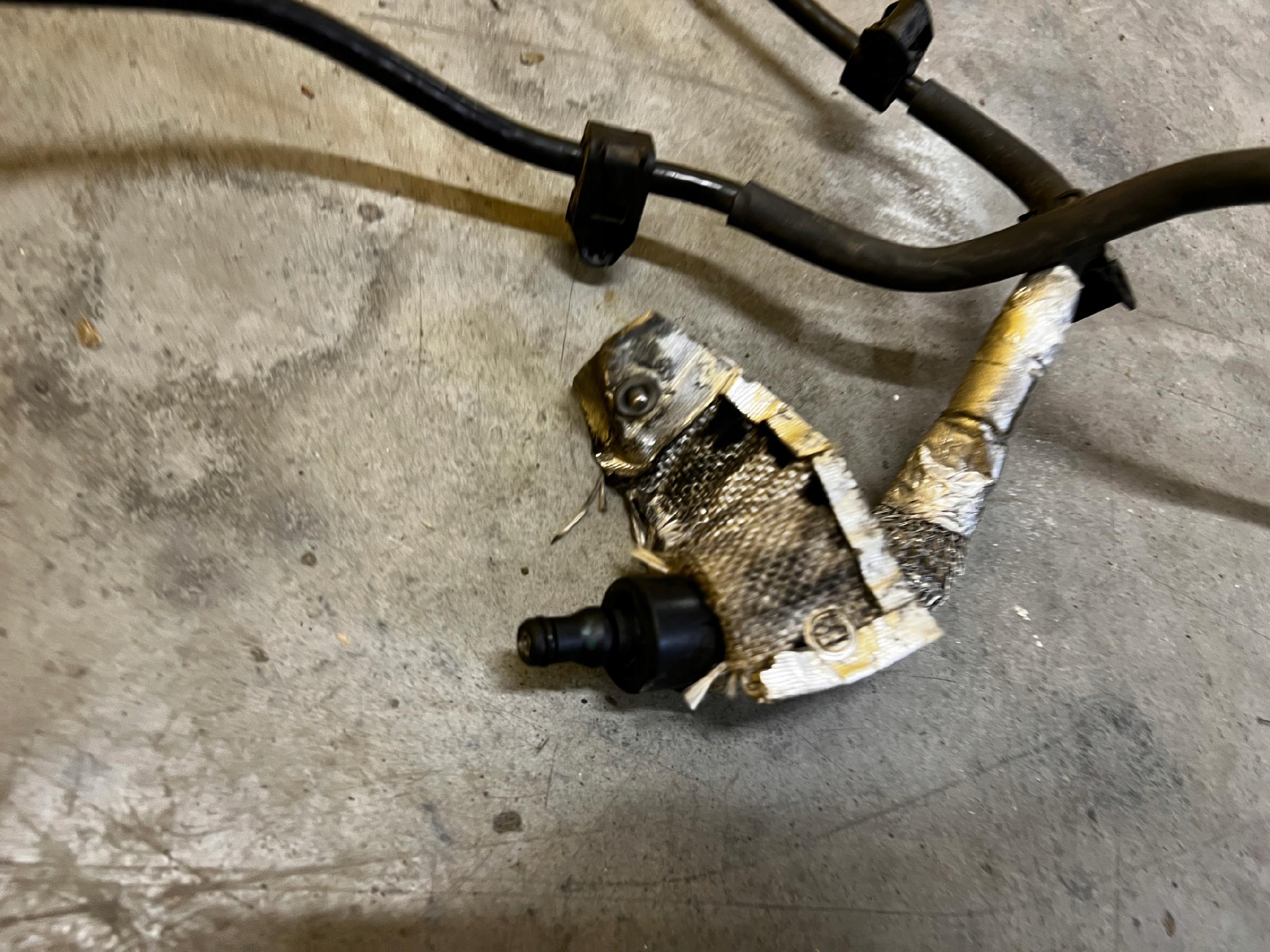 PRZEWÓD RURA WĄŻ PALIWA MERCEDES GL X166 3.0 CDI