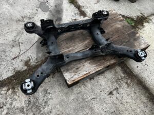 WÓZEK BELKA SANKI KOŁYSKA TYŁ MERCEDES GL X166 3.0 CDI 4MATIC 4X4