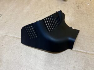 OSŁONA OBUDOWA LUSTERKA WEWNĘTRZNEGO WSTECZNEGO RENAULT KOLEOS II EU