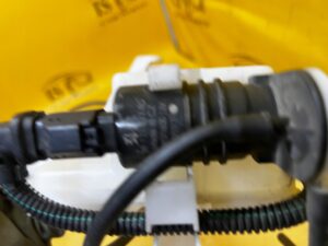 ZBIORNICZEK ZBIORNIK POMPKA PŁYNU SPRYSKIWACZY CITROEN DS7 CROSSBACK X74