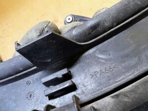 WAHACZ TYŁ TYLNY LEWY MERCEDES GL X166