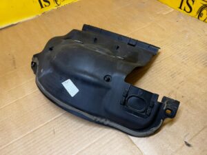 PODSZYBIE OSŁONA WYGŁUSZENIE ŚCIANY GRODZIOWEJ MERCEDES GLS X166