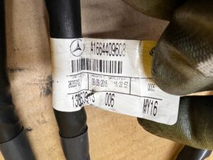 WIĄZKA INSTALACJA KLEMA ALTERNATORA ROZRUSZNIKA MERCEDES GL X166 3.0 CDI