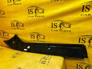 OBUDOWA OSŁONA ZAŚLEPKA TUNELU ŚRODKOWEGO PRAWA AUDI A8 D5