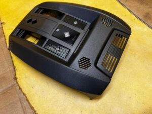 LAMPKA OŚWIETLENIE PODSUFITKI PRZÓD CITROEN DS7 CROSSBACK X74