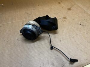 WSPORNIK PODUSZKA MOCOWANIE SILNIKA PRAWA PRAWY MERCEDES GL X166 3.0 CDI