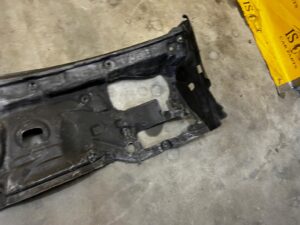 WYGŁUSZENIE WYKŁADZINA ŚCIANY GRODZIOWEJ MERCEDES GL X166 3.0 CDI LHD