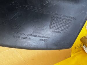 MATA GUMA WKŁADKA SCHOWKA KONSOLI RENAULT KOLEOS II