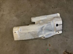 BLACHA OSŁONA TERMICZNA MERCEDES GLS X166