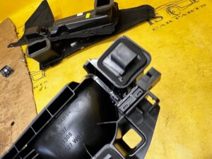 KOMPLET KLAMKI KLAMKA WEWNĘTRZNA DRZWI LED CITROEN DS7 CROSSBACK X74