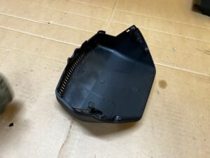 OSŁONA OBUDOWA LUSTERKA WEWNĘTRZNEGO WSTECZNEGO RENAULT KOLEOS II EU