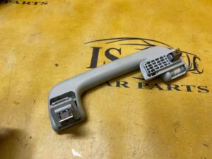 KOMPLET RĄCZKI RĄCZKA UCHWYTY PODSUFITKI AUDI A8 D5