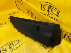 OSŁONA BOCZEK MOCOWANIE PÓŁKI BAGAŻNIKA TYŁ PRAWY DACIA DUSTER II