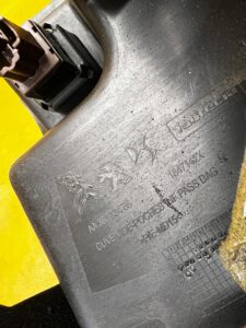 SCHOWEK PASAŻERA DESKI KONSOLI PRAWY CITROEN DS7 CROSSBACK X74 EU